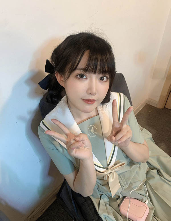 伦敦大学生伴游